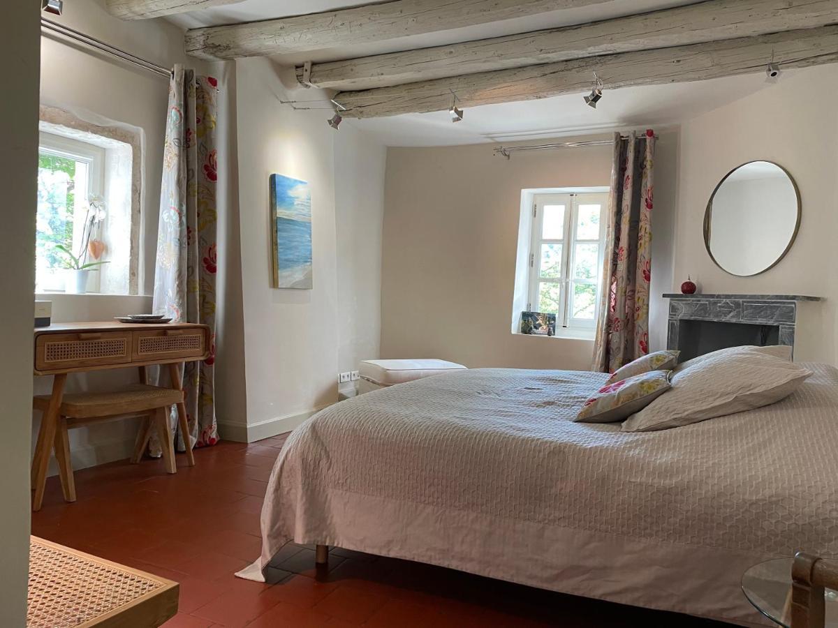 Bed and Breakfast Ermitage Notre Dame De Vacquieres à Noves Extérieur photo